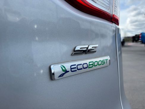 Used 2014 Ford Escape SE FWD image 33