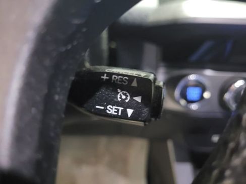 Used 2016 Toyota Tacoma TRD Sport w/ Towing Package image 24