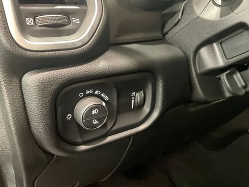 Used 2026 RAM 2500 Big Horn AWD/4WD image 8