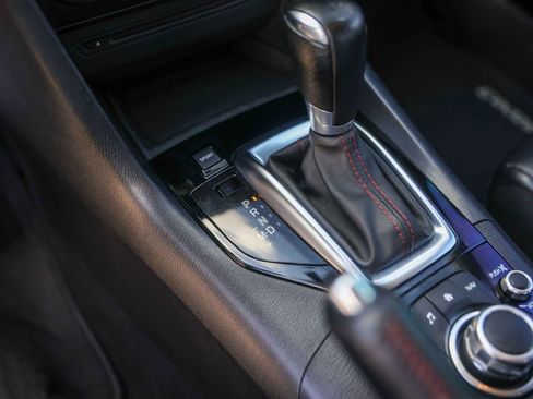 Used 2015 MAZDA MAZDA3 s Touring image 17