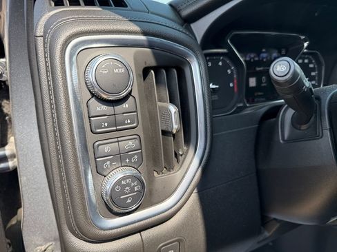 Used 2021 GMC Sierra 1500 Denali w/ Driver Alert Package II AWD/4WD image 19