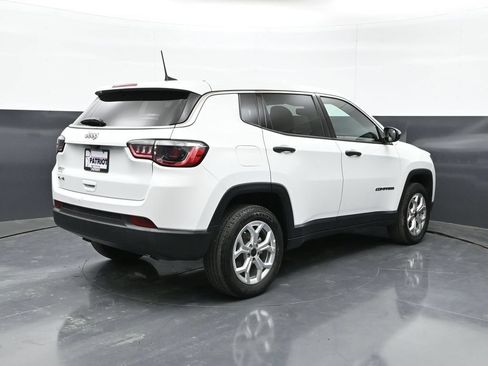 Used 2025 Jeep Compass Sport AWD/4WD image 24