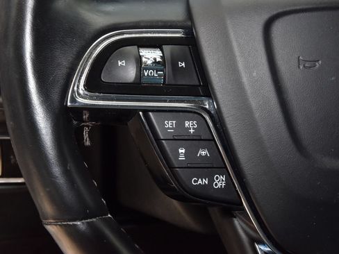 Certified 2023 Lincoln Nautilus Reserve FWD image 23