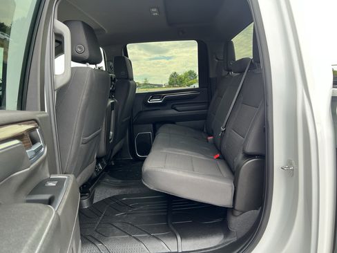 Used 2024 Chevrolet Silverado 2500 LT w/ Convenience Package AWD/4WD image 20