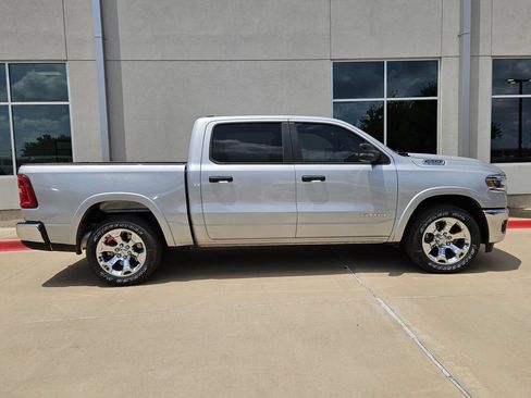 New 2026 RAM 1500 2WD Crew Cab image 2