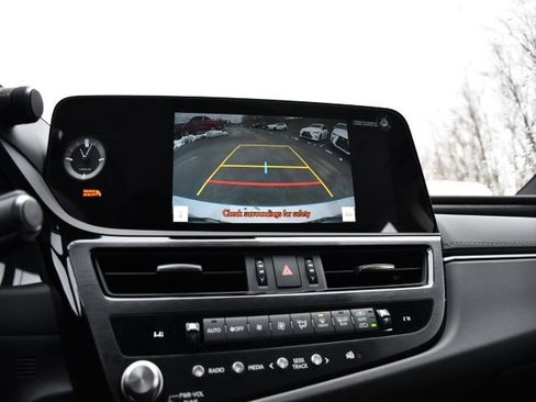 New 2025 Lexus ES 350 w/ Premium Package image 15