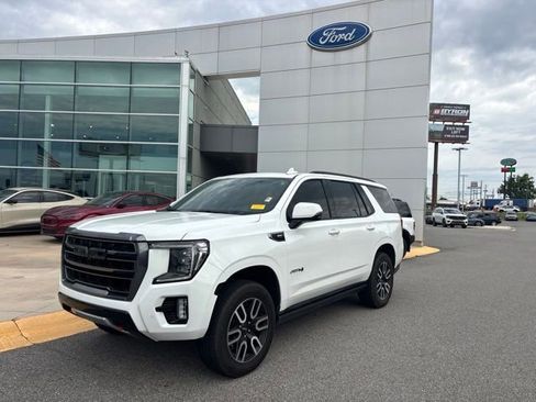 Used 2021 GMC Yukon AT4 w/ AT4 Premium Plus Package AWD/4WD image 1