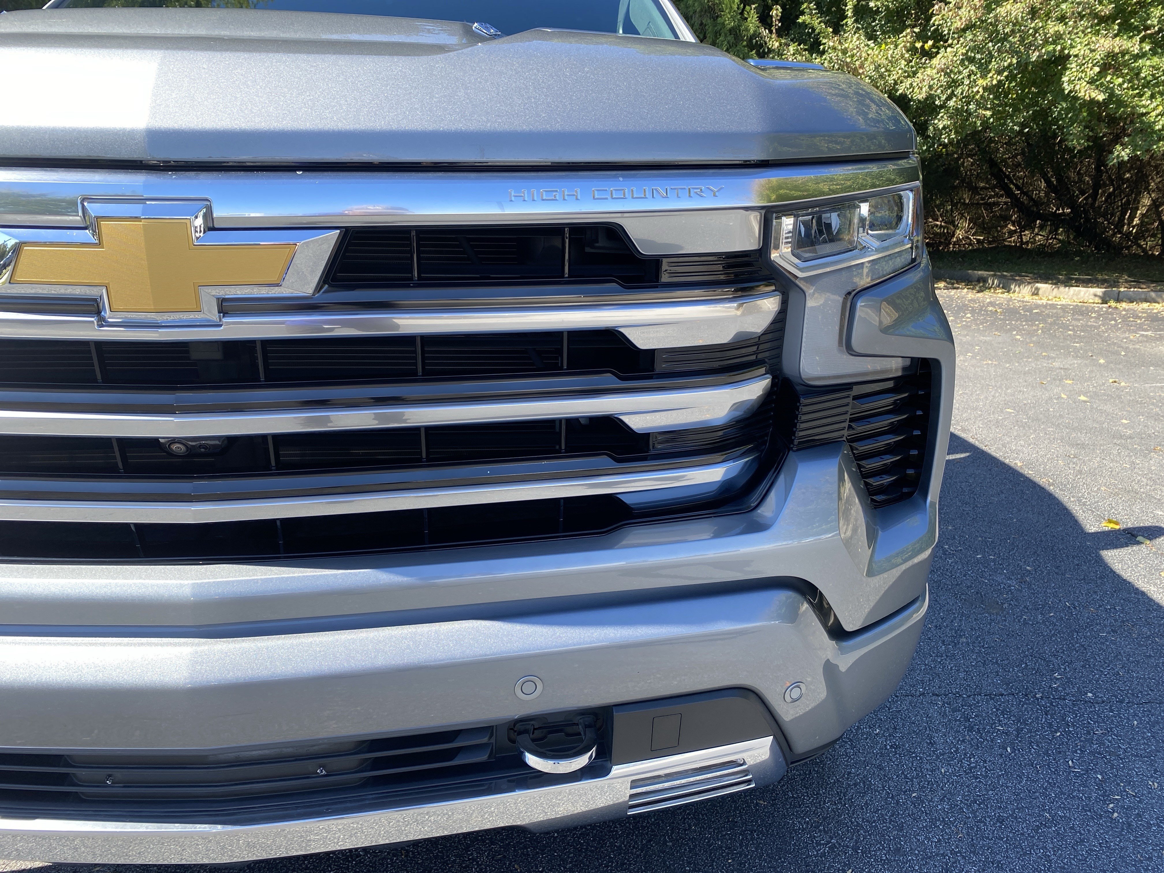 Used 2023 Chevrolet Silverado 1500 High Country w/ High Country Premium Package AWD/4WD image 15