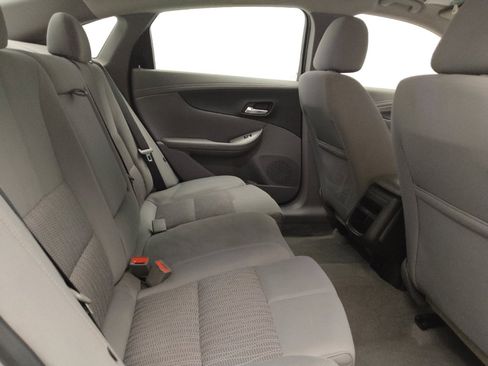 Used 2017 Chevrolet Impala LS image 19