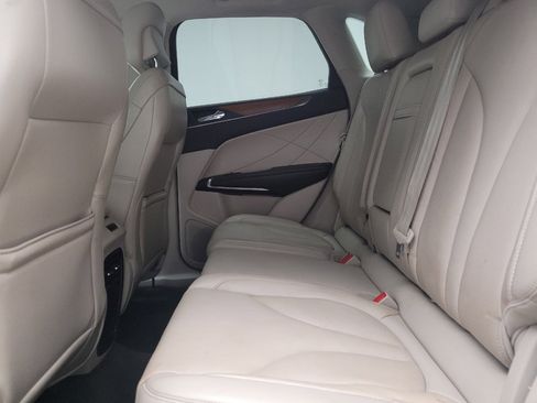 Used 2017 Lincoln MKC Select w/ Select Plus Package image 18