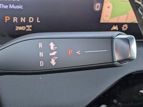 New 2025 Buick Enclave Sport Touring w/ Power Package image 21