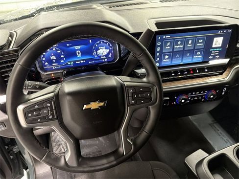 Certified 2025 Chevrolet Silverado 1500 LT image 17