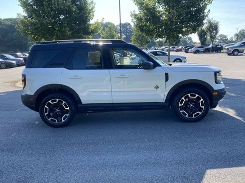 Certified 2021 Ford Bronco Sport Outer Banks AWD/4WD image 2