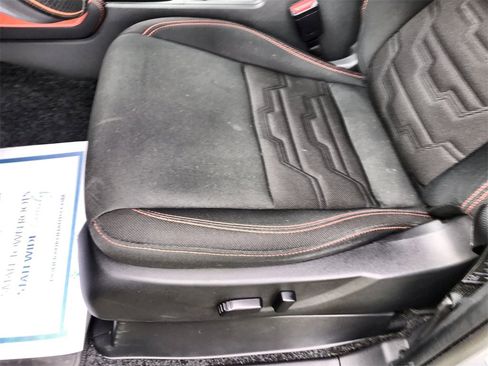 Used 2024 Nissan Frontier PRO-4X w/ Technology Package image 12