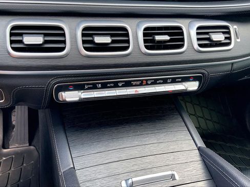 Used 2022 Mercedes-Benz GLE 350 4MATIC image 34