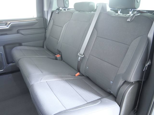 Used 2024 Chevrolet Silverado 2500 LT AWD/4WD image 16