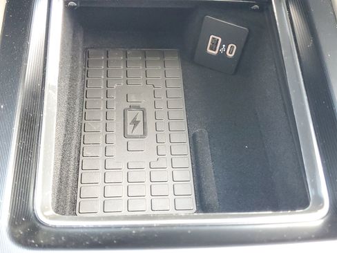 New 2026 Lincoln Corsair Premiere image 23