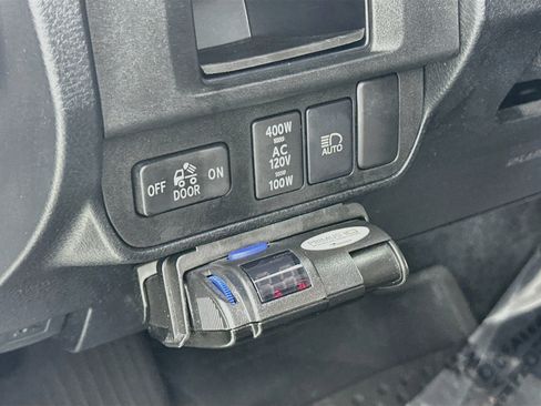 Used 2019 Toyota Tacoma TRD Off-Road RWD image 10