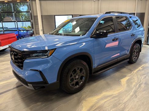 Used 2024 Honda Pilot TrailSport image 40