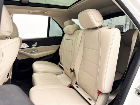 Used 2021 Mercedes-Benz GLE 350 4MATIC image 29
