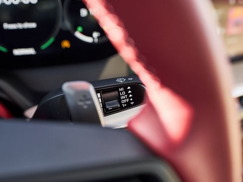 Used 2021 Porsche 911 Targa 4S image 48