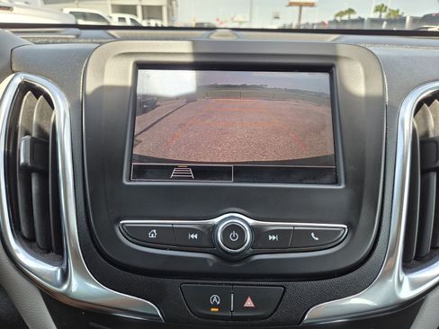 Used 2024 Chevrolet Equinox LS FWD image 34