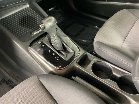 Used 2017 Kia Forte LX w/ LX Popular Package FWD image 18