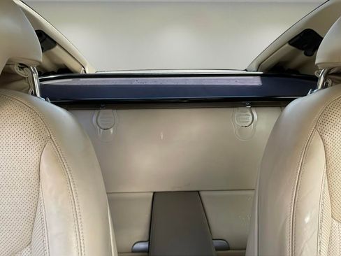 Used 2009 Mercedes-Benz SL 550 w/ Premium I Pkg image 29