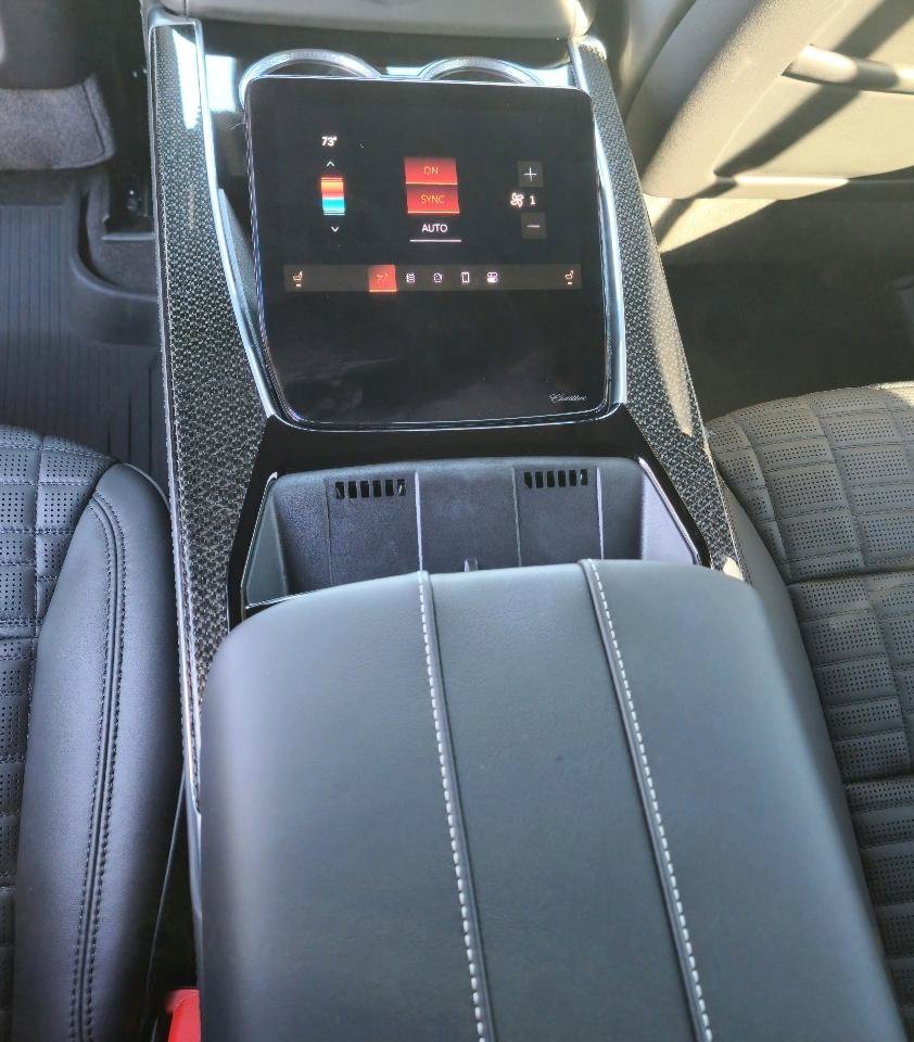 Used 2025 Cadillac Escalade V AWD/4WD image 35