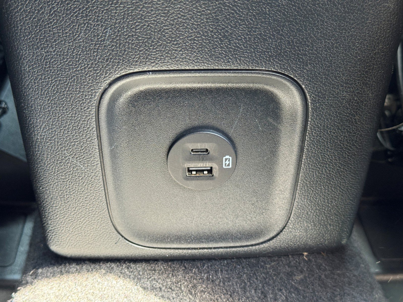 Used 2020 Ford Escape SE FWD image 28