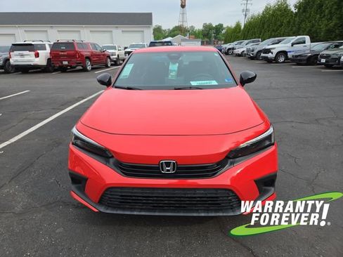 Used 2024 Honda Civic Sport image 2