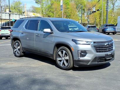 Used 2023 Chevrolet Traverse LT w/ LT Premium Package