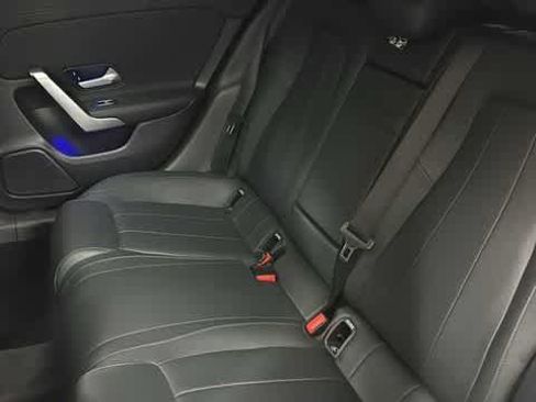 Used 2021 Mercedes-Benz CLA 250 image 29