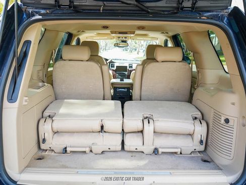 Used 2009 Cadillac Escalade AWD image 89