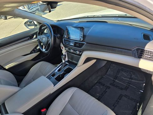 Used 2019 Honda Accord EX-L image 32