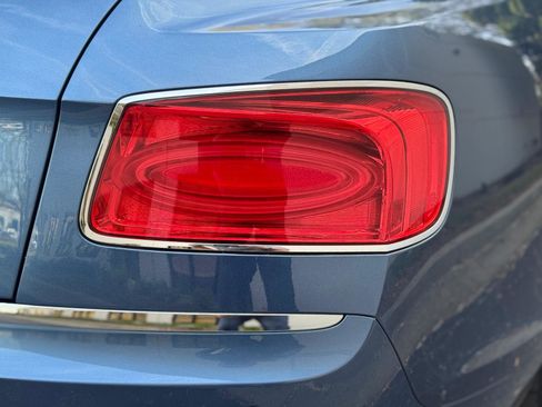 Used 2015 Bentley Flying Spur W12 image 29