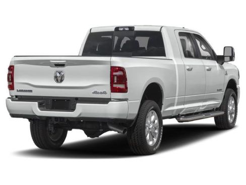 Used 2024 RAM 2500 Laramie w/ Night Edition image 5