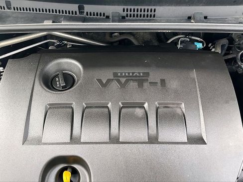 Used 2017 Toyota Corolla SE w/ SE Premium Package image 33