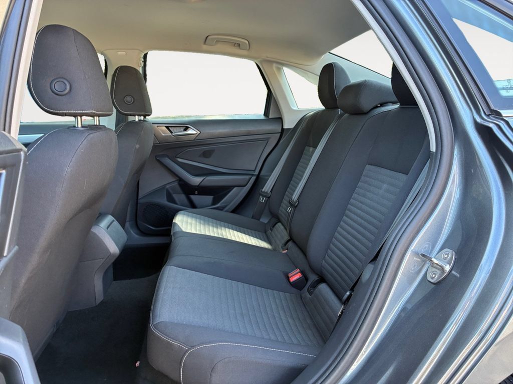 Used 2025 Volkswagen Jetta S FWD image 13