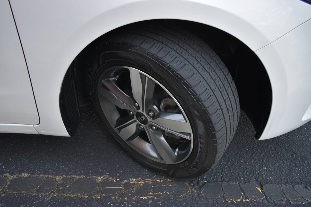 Used 2018 Kia Forte LX w/ LX Popular Package FWD image 42