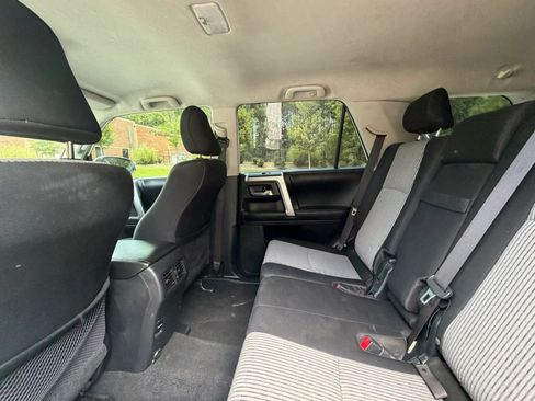 Used 2016 Toyota 4Runner SR5 RWD image 20