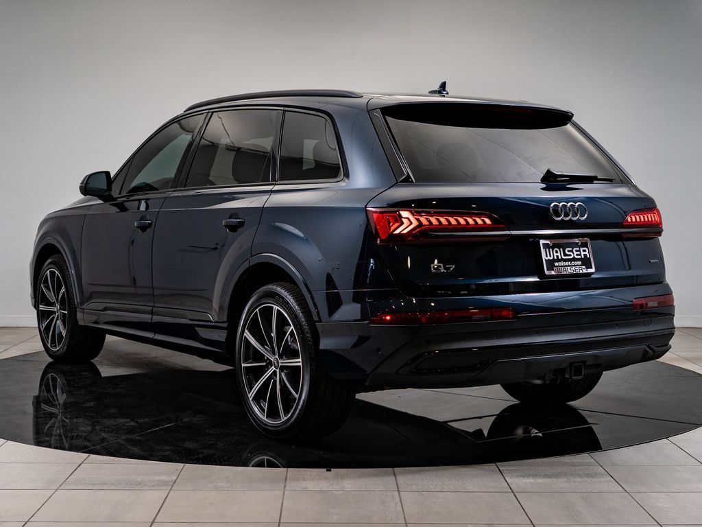 Used 2023 Audi Q7 3.0T Premium Plus AWD/4WD image 6