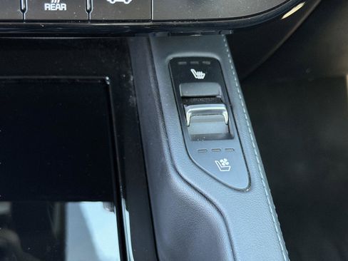 Certified 2024 Kia Telluride SX Prestige AWD/4WD image 29