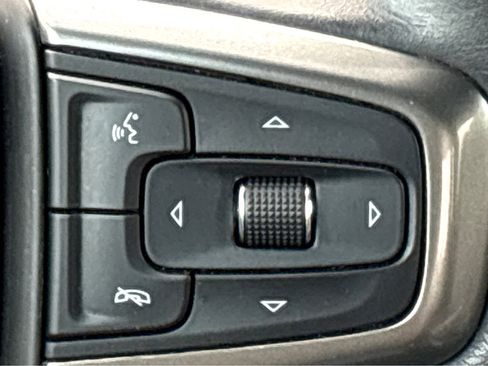 Used 2020 Chevrolet Silverado 1500 LT w/ All-Star Edition image 16