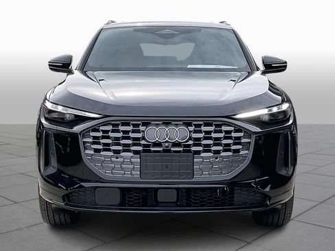 New 2025 Audi Q5 Premium Plus image 3