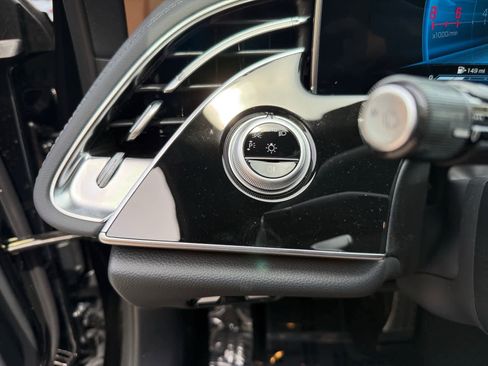 New 2026 Mercedes-Benz E 53 AMG e 4MATIC Sedan image 25