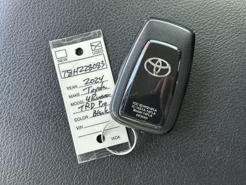 Used 2024 Toyota 4Runner TRD Pro AWD/4WD image 36
