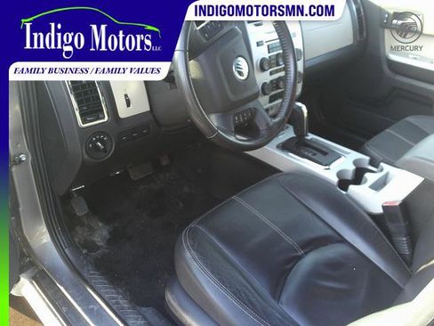 Used 2010 Mercury Mariner Premier image 12
