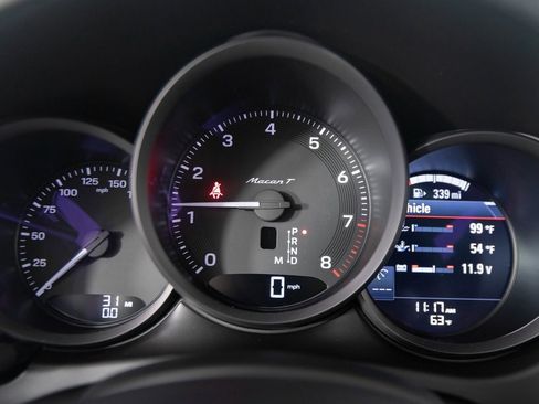 New 2026 Porsche Macan Turbo image 19