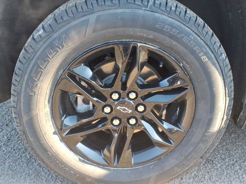 Certified 2023 Chevrolet Traverse LT w/ Midnight/Sport Edition image 7